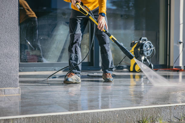 Best Spring Cleaning  in Cashton, WI